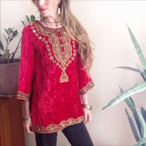 Gorgeous velvet tunic